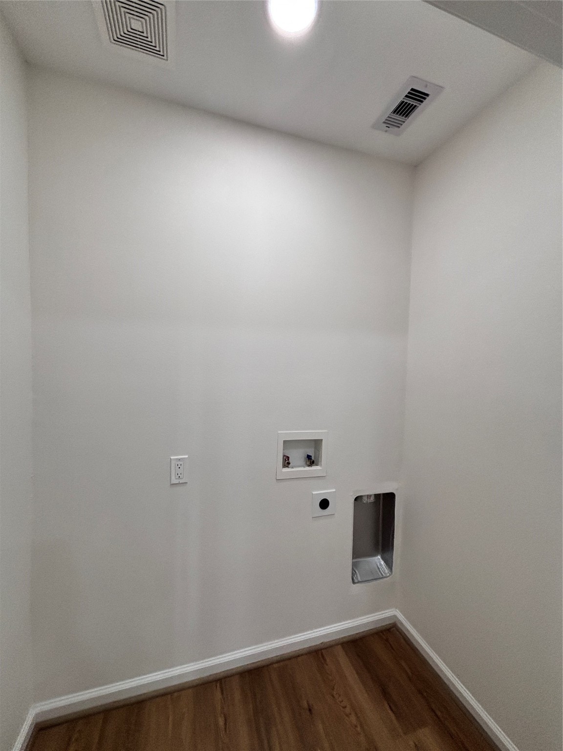 9913 Porto Rico Road, Unit B Houston, TX 77041 - Photo 26 of 26 a view of small space with wooden floor