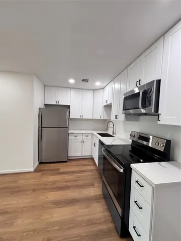 $1,900 | 9913 Porto Rico Road, Unit B, Houston, TX 77041