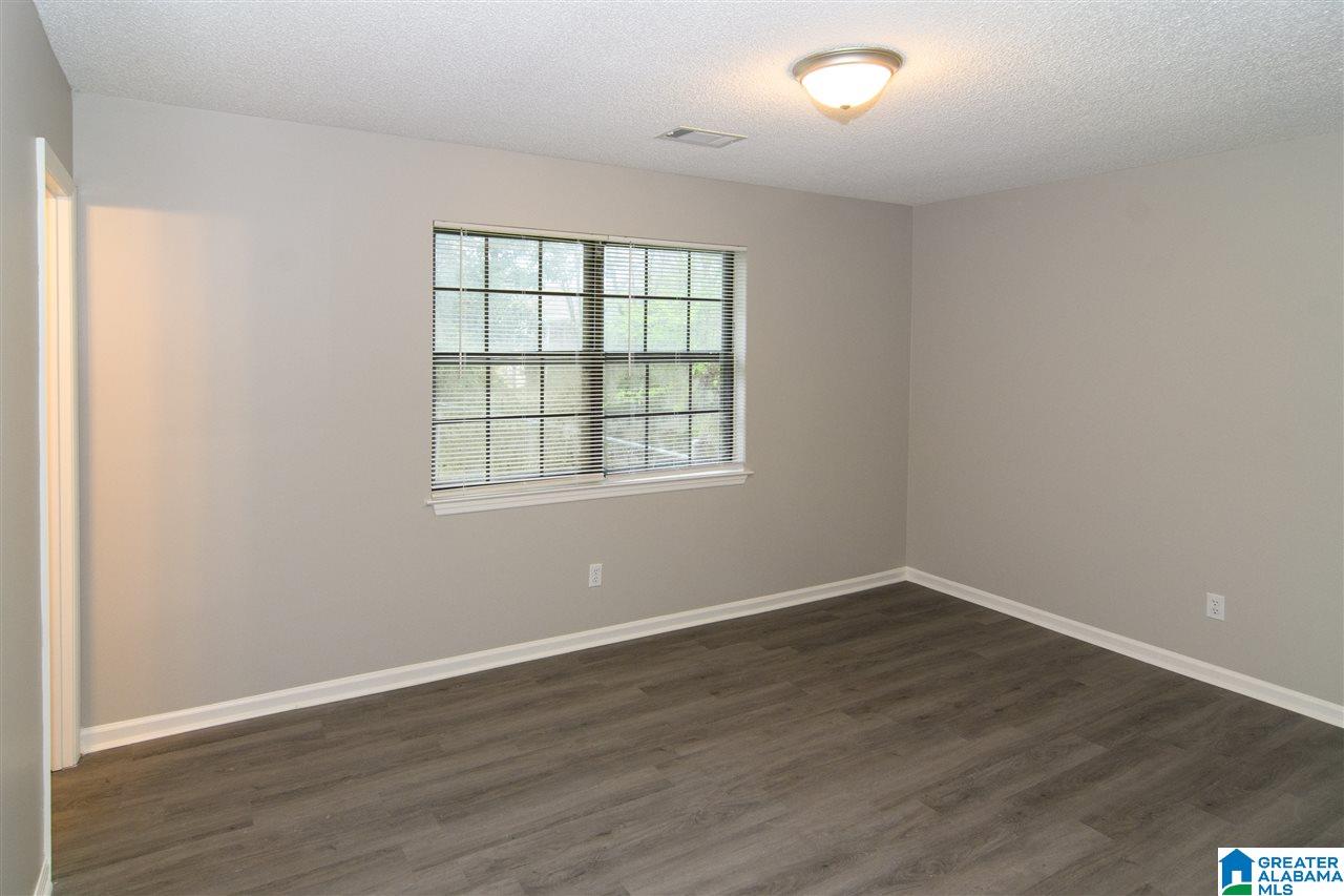 105 Pebble Lane Alabaster, AL 35007 - Photo 15 of 29