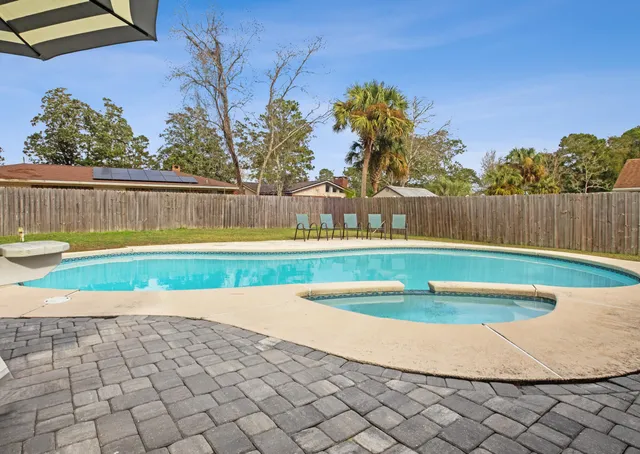 $465,000 | 804 Overbrook Drive, Fort Walton Beach, FL 32547