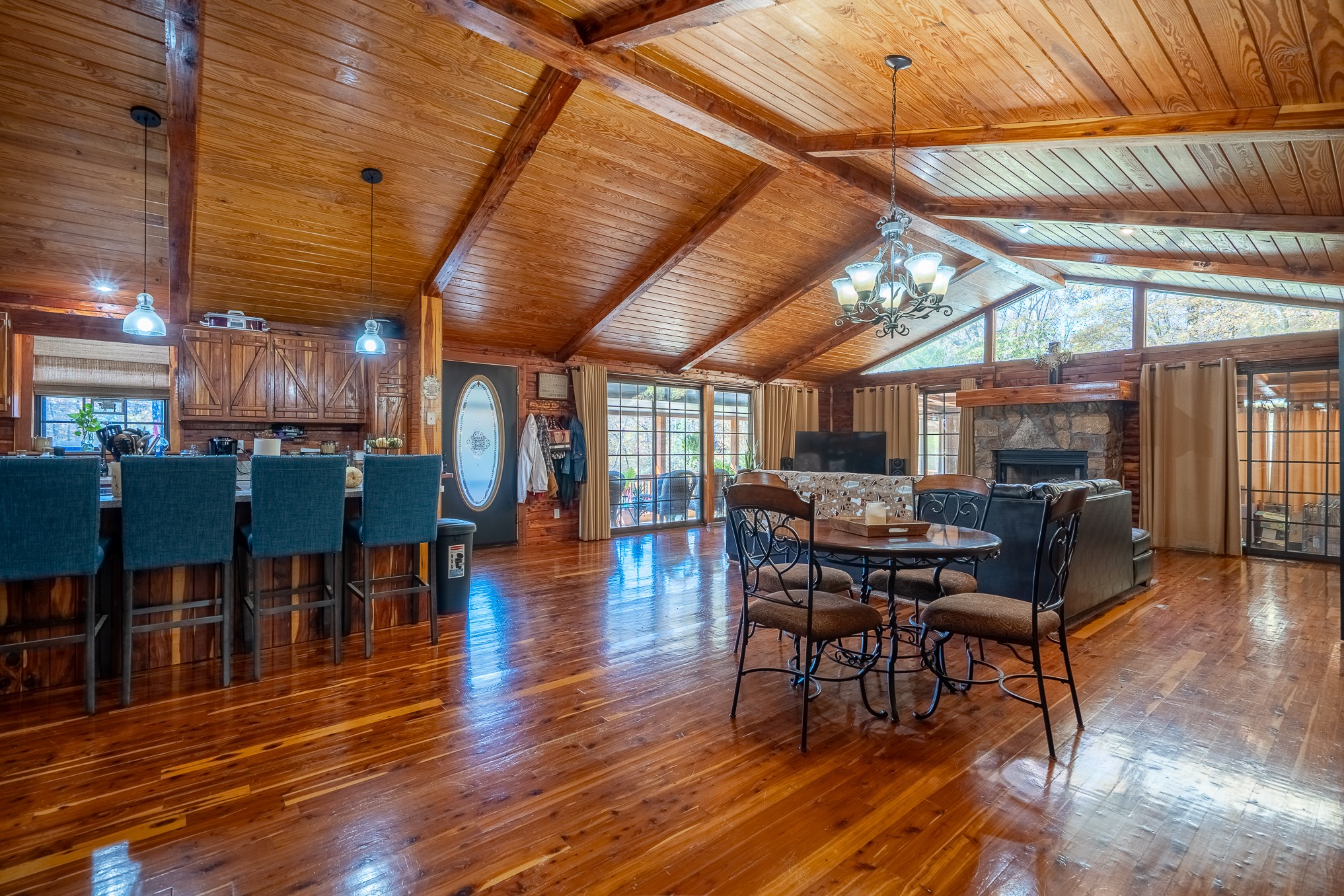999 Rainbow Lake Road Waynesboro, TN 38485 - Photo 11 of 44