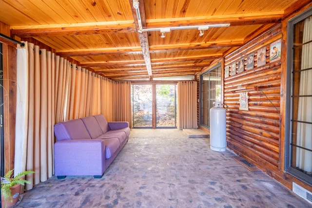 a entryway of a house