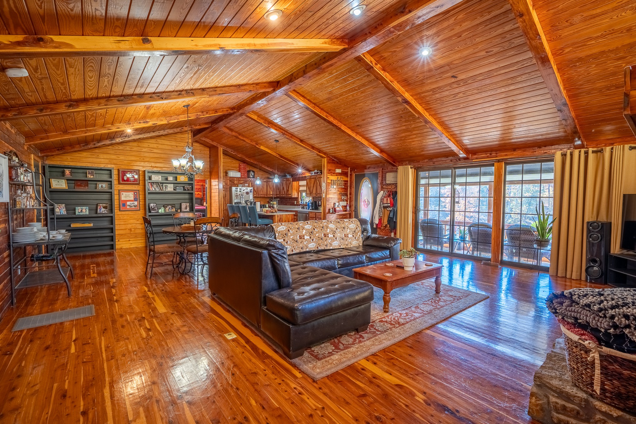 999 Rainbow Lake Road Waynesboro, TN 38485 - Photo 4 of 44 a outdoor living space with patio furniture