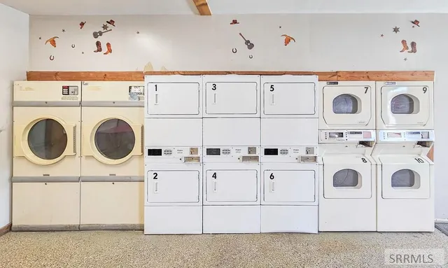 $130,000 | 238 South Front Street, Arco, ID 83213