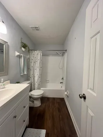 $1,800 | 1000 Holland Drive, Unit 3, Tallahassee, FL 32301