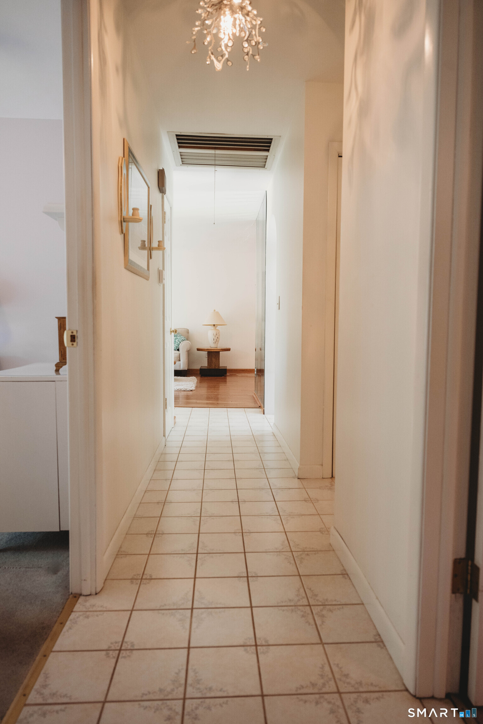 151 Bear Path Road Hamden, CT 06514 - Photo 11 of 34