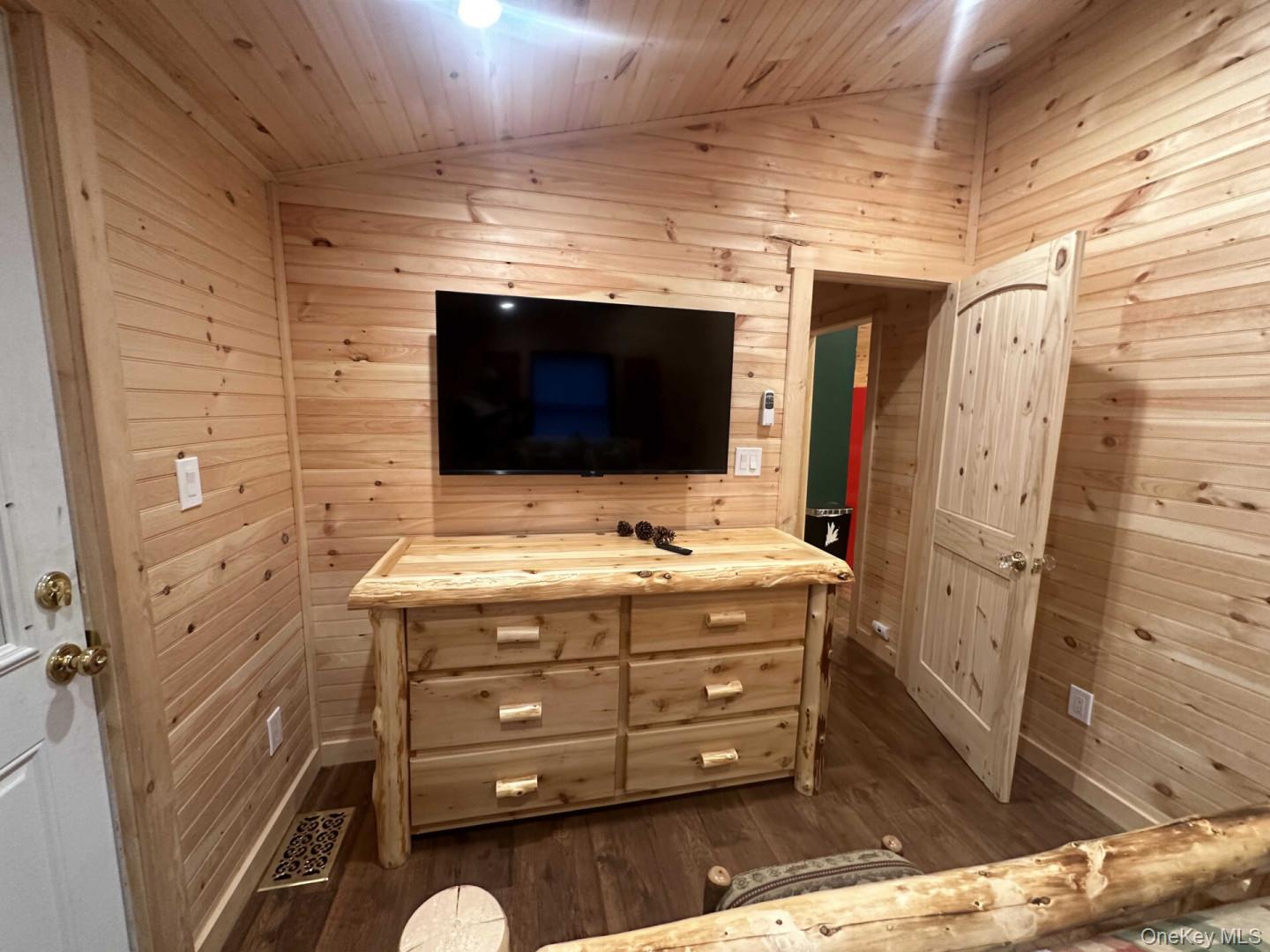989 Chiloway Road Roscoe, NY 12776 - Photo 19 of 23 Gallery Image 19