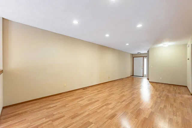 a view of empty room