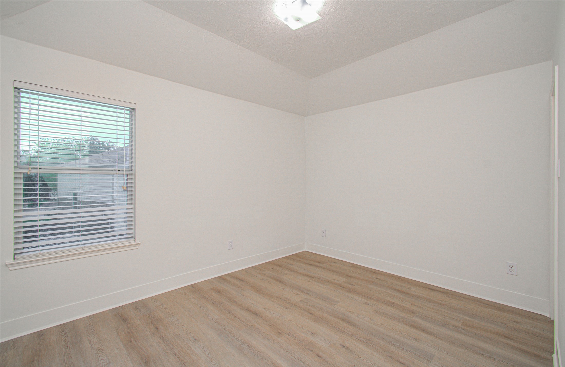 4539 Prince Street Baytown, TX 77521 - Photo 27 of 34