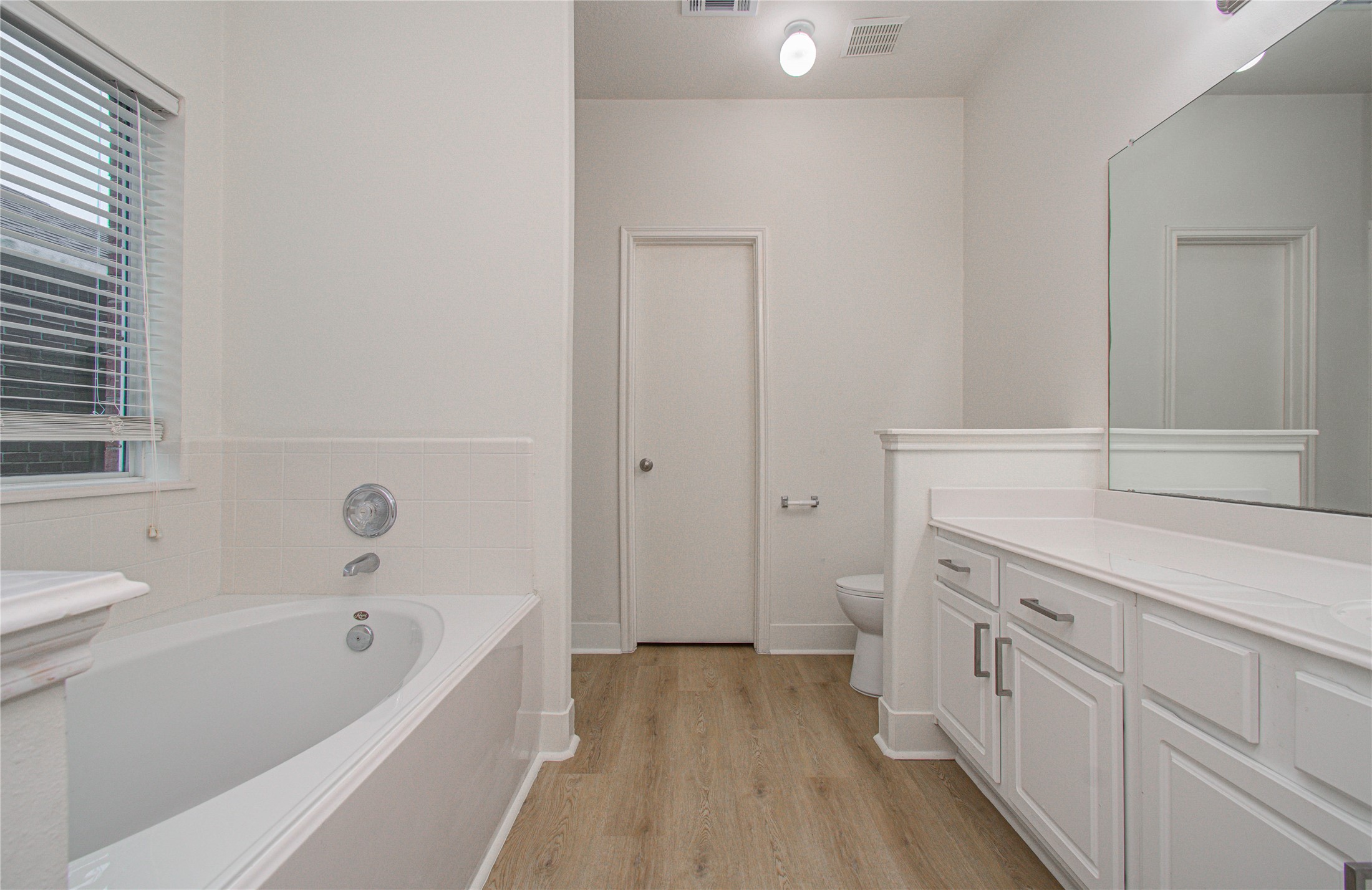4539 Prince Street Baytown, TX 77521 - Photo 10 of 34