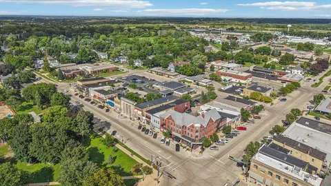 $675,000 | 204 East Court Street, Elkhorn, WI 53121