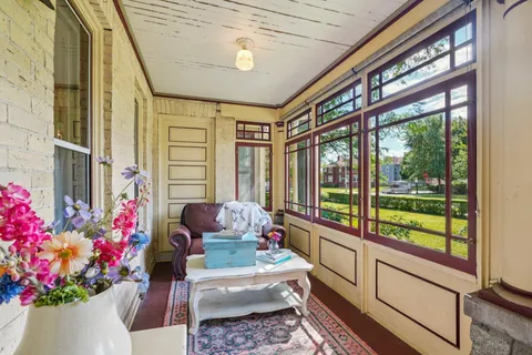 $675,000 | 204 East Court Street, Elkhorn, WI 53121