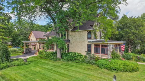 $675,000 | 204 East Court Street, Elkhorn, WI 53121