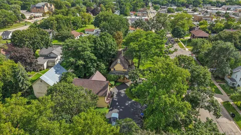 $675,000 | 204 East Court Street, Elkhorn, WI 53121