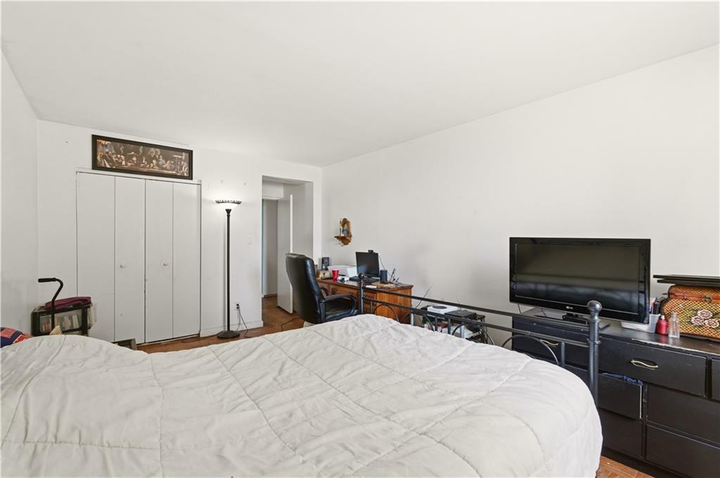 700 Shore Road, Unit 2A Long Beach, NY 11561 - Photo 17 of 36