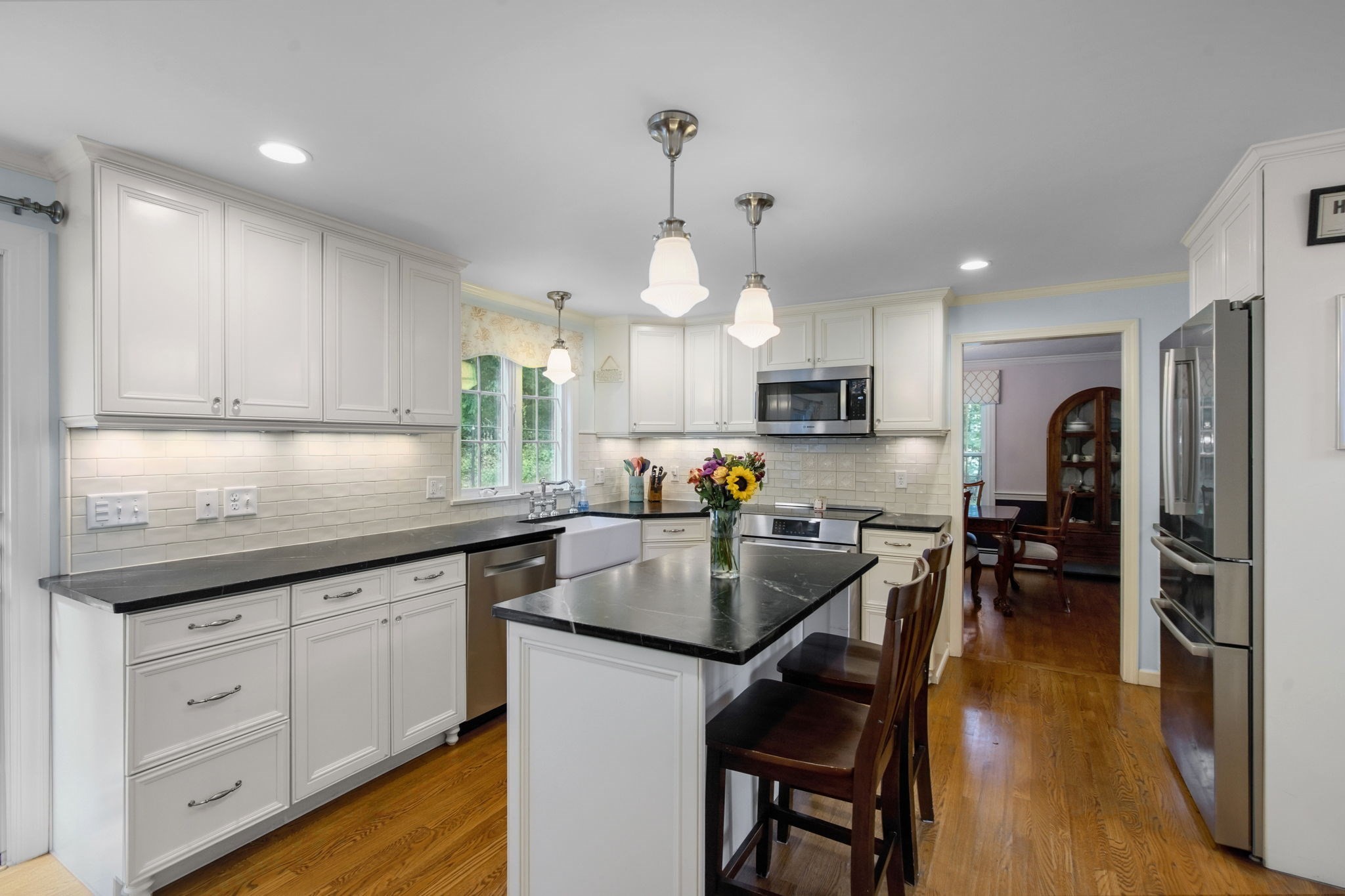 29 Townline Road Franklin, MA 02038 - Photo 7 of 42 Gallery Image 7