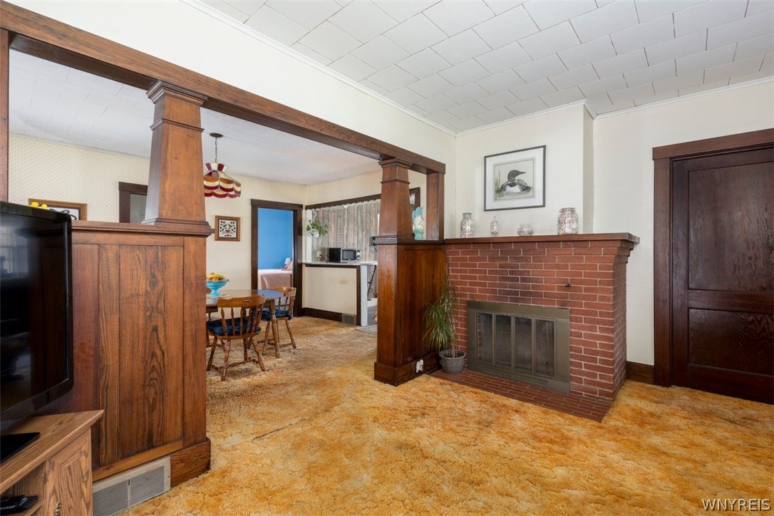 78 Knox Road East Aurora, NY 14052 - Photo 7 of 24 Lower Living Room