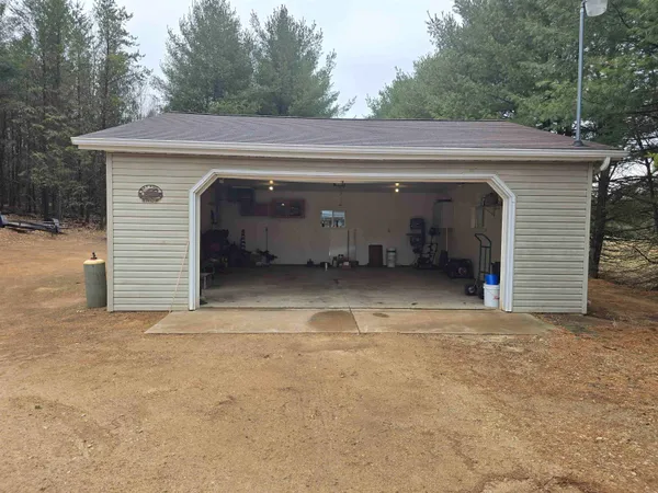$380,000 | W4506 County Rd TT, Wild Rose, WI 54984