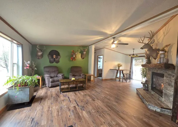 $380,000 | W4506 County Rd TT, Wild Rose, WI 54984