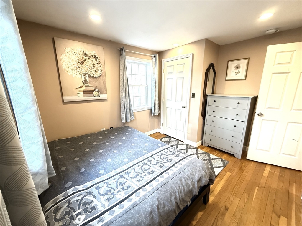 7 Central Street Saugus, MA 01906 - Photo 15 of 39