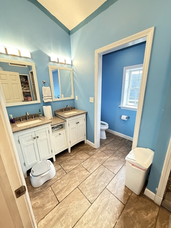 7 Central Street Saugus, MA 01906 - Photo 20 of 39