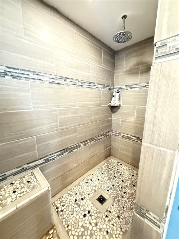 7 Central Street Saugus, MA 01906 - Photo 21 of 39