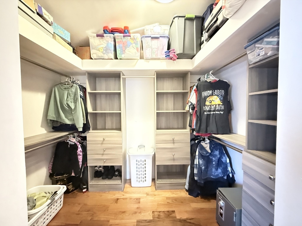 7 Central Street Saugus, MA 01906 - Photo 23 of 39