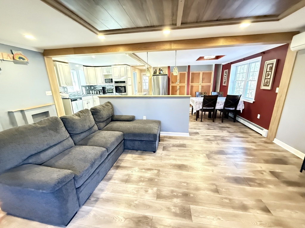 7 Central Street Saugus, MA 01906 - Photo 3 of 39