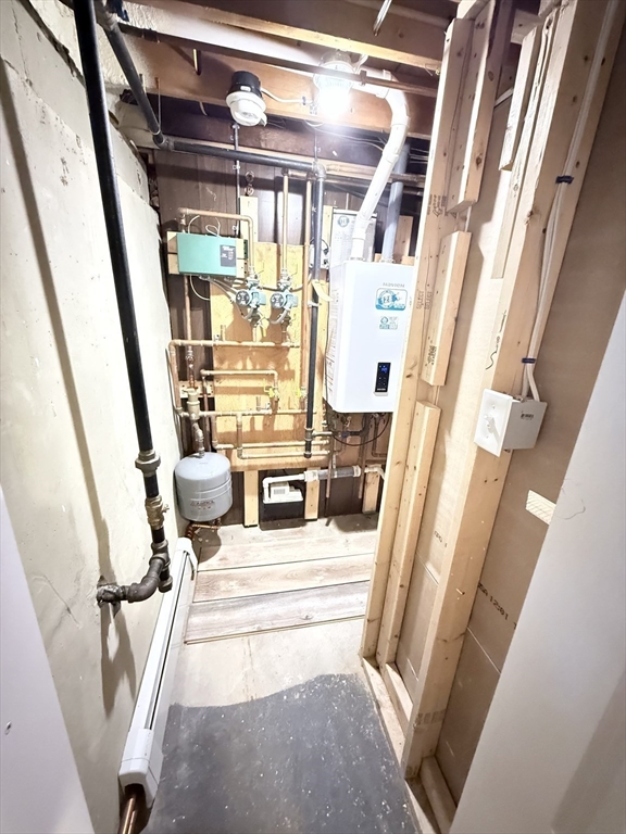 7 Central Street Saugus, MA 01906 - Photo 36 of 39