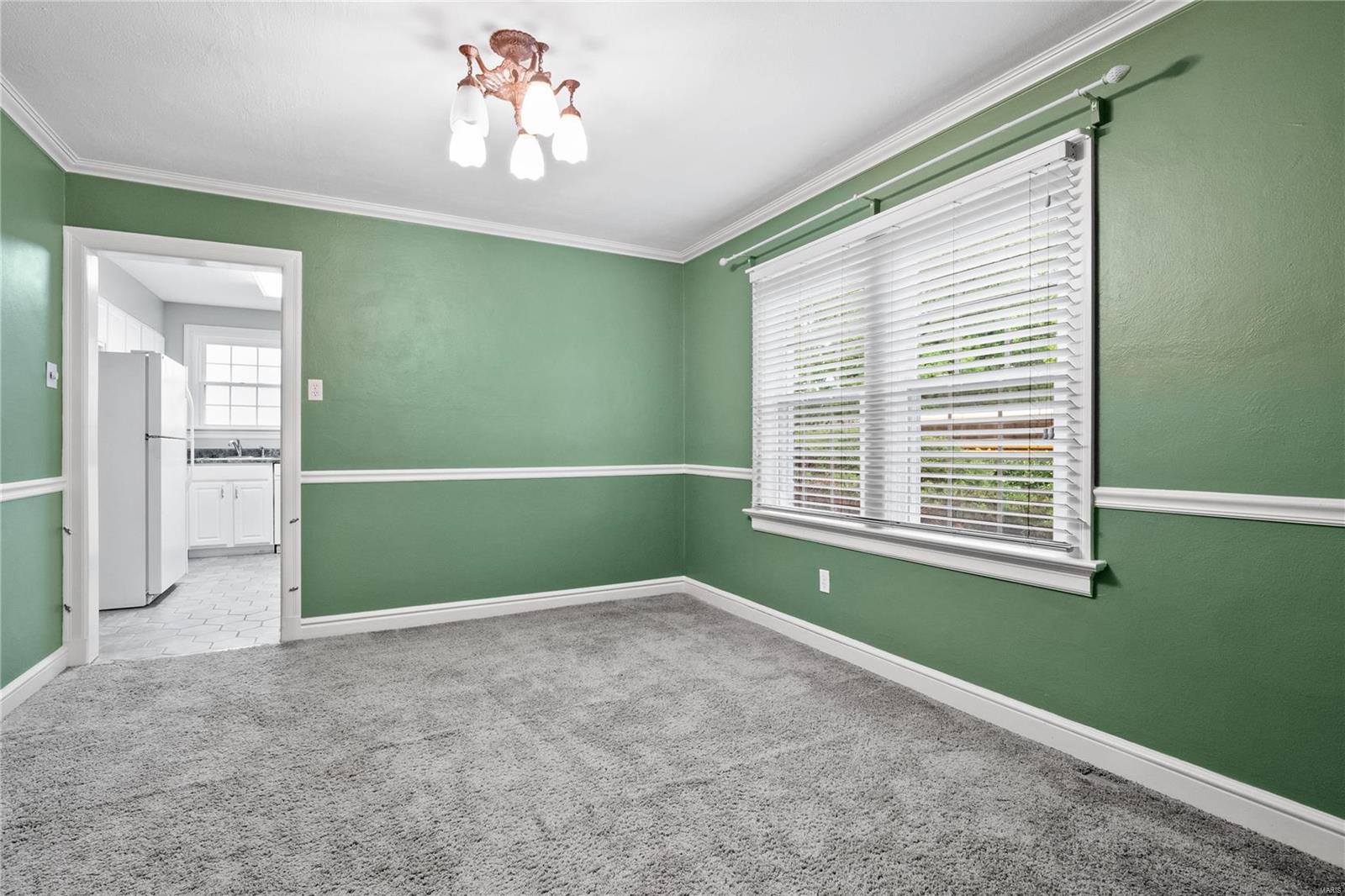 2317 Brown Road St. Louis, MO 63114 - Photo 8 of 46 Gallery Image 8