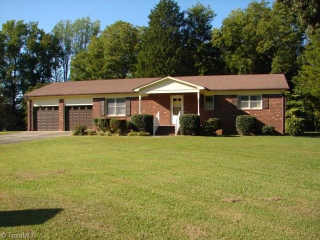 312 Springwood Road Asheboro, NC 27205 - Photo 26 of 38