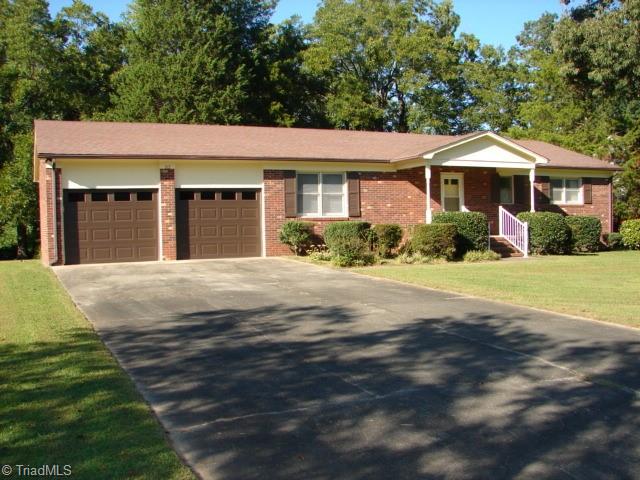 312 Springwood Road Asheboro, NC 27205 - Photo 29 of 38