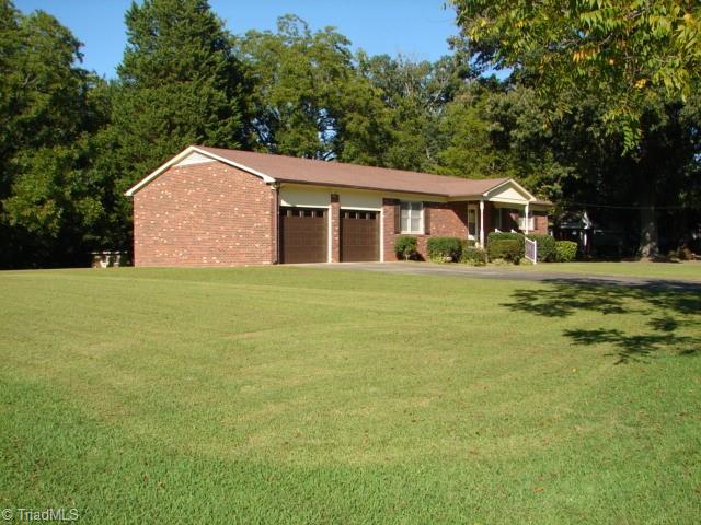 312 Springwood Road Asheboro, NC 27205 - Photo 30 of 38