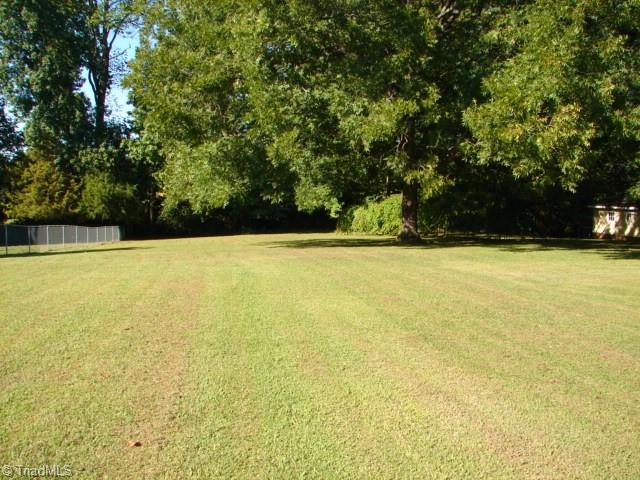 312 Springwood Road Asheboro, NC 27205 - Photo 33 of 38