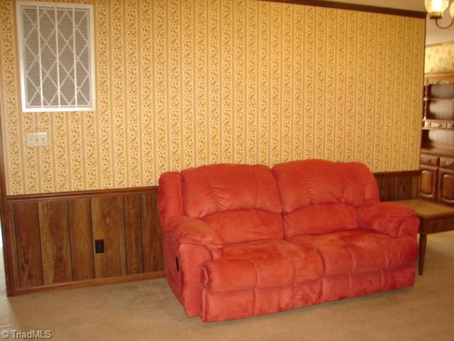 312 Springwood Road Asheboro, NC 27205 - Photo 6 of 38