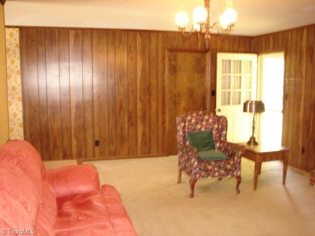 312 Springwood Road Asheboro, NC 27205 - Photo 9 of 38