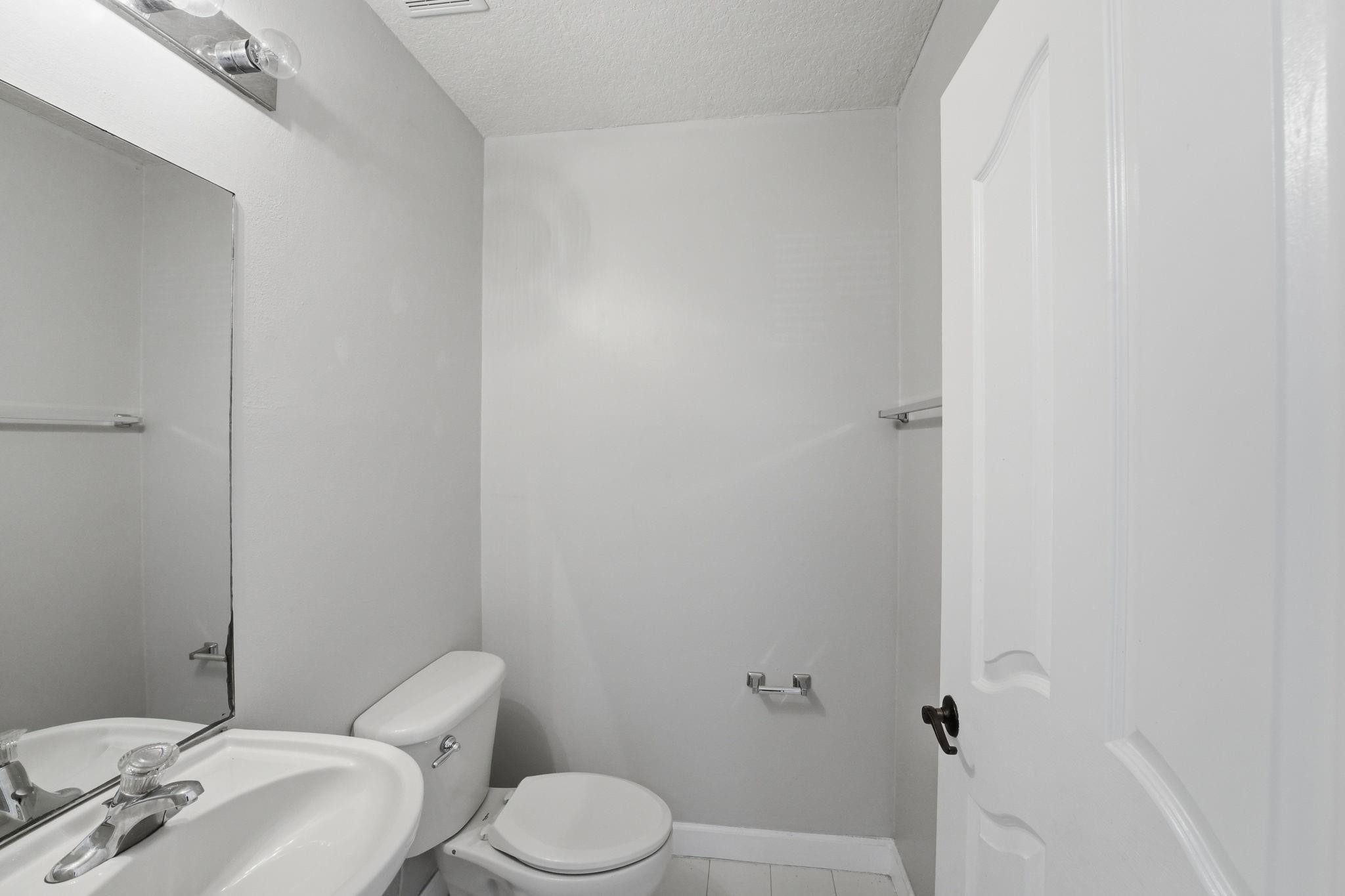 15464 Southwest 18th Lane Miami, FL 33185 - Photo 32 of 45 Photo 32