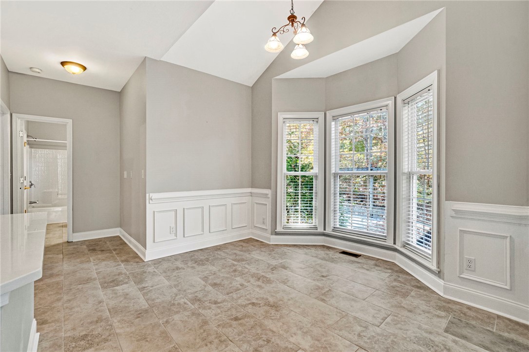 104 Ginkgo Court Easley, SC 29642 - Photo 17 of 48