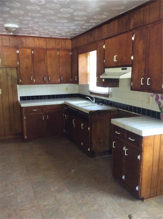 3321 Piney Road Morganton, NC 28655 - Photo 3 of 8 Gallery Image 3