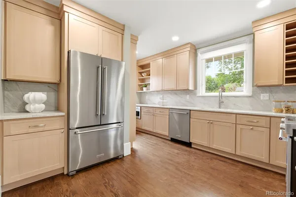 $1,200,000 | 800 Monroe Street, Denver, CO 80206