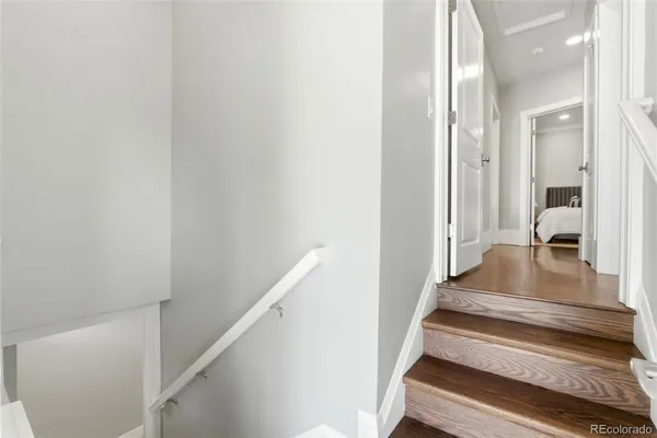 $1,200,000 | 800 Monroe Street, Denver, CO 80206