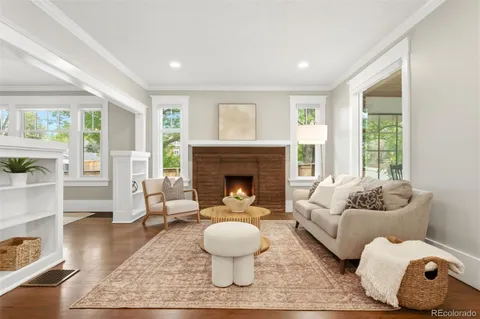 $1,200,000 | 800 Monroe Street, Denver, CO 80206