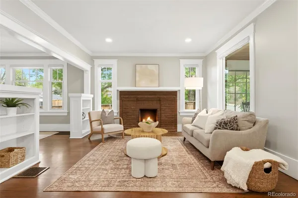 $1,200,000 | 800 Monroe Street, Denver, CO 80206