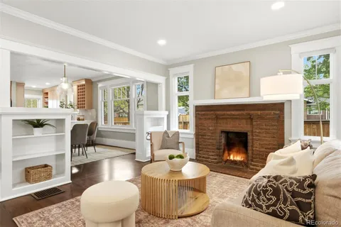 $1,200,000 | 800 Monroe Street, Denver, CO 80206