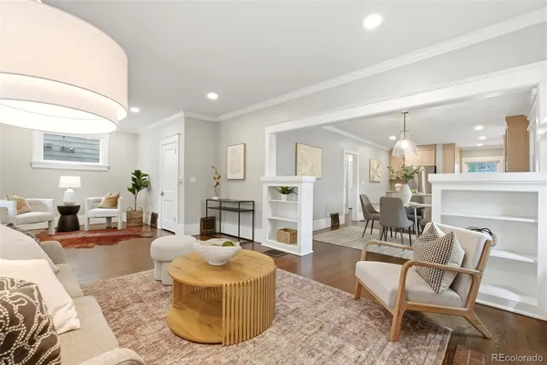 $1,200,000 | 800 Monroe Street, Denver, CO 80206