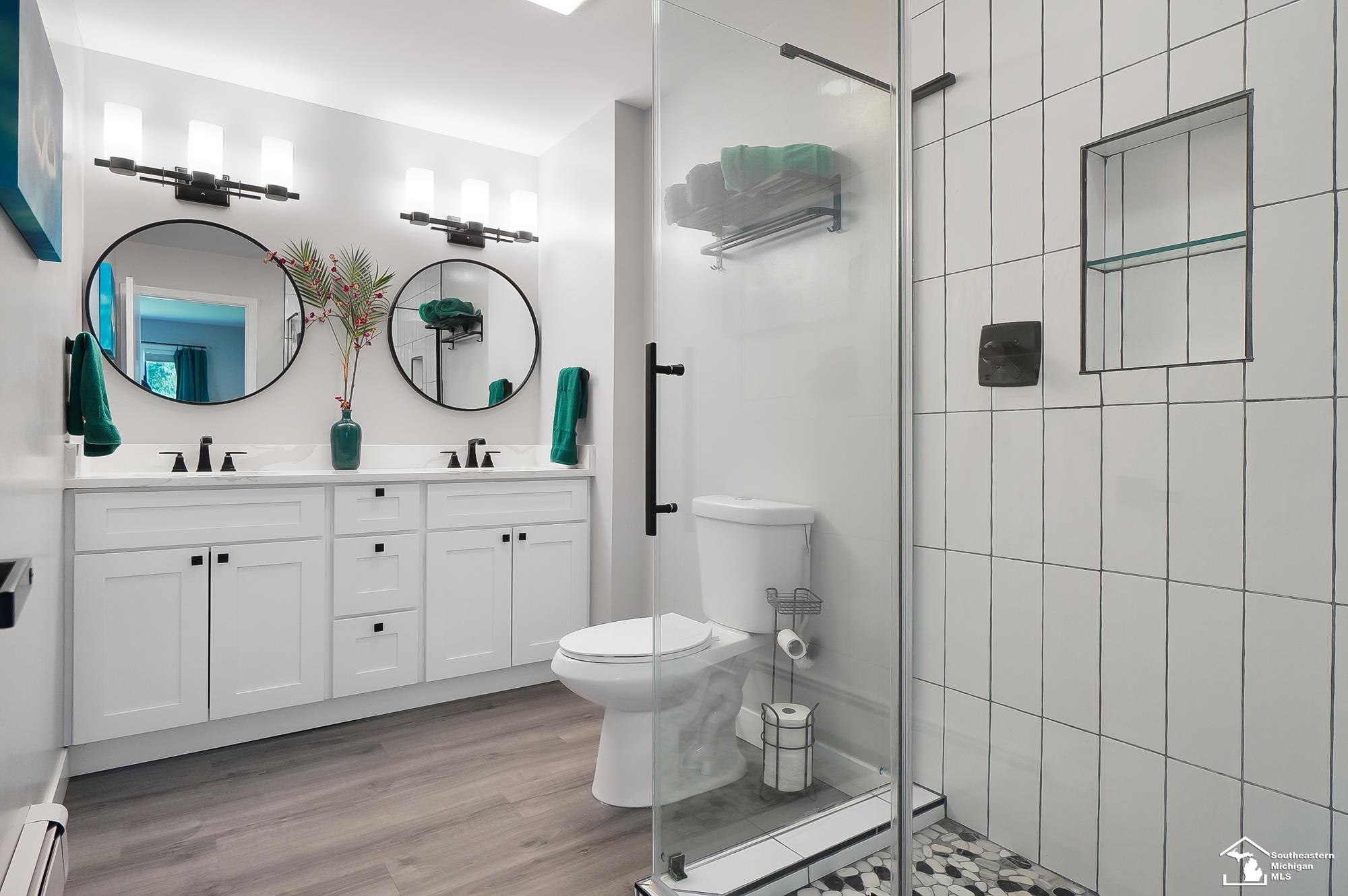 11715 Baker Road Jerome, MI 49249 - Photo 28 of 58 Owners Suite Bath