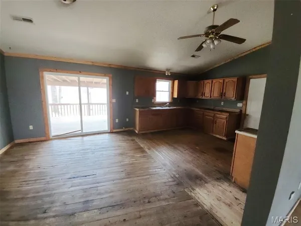 $139,900 | 24751 Mayapple Lane, Lebanon, MO 65536