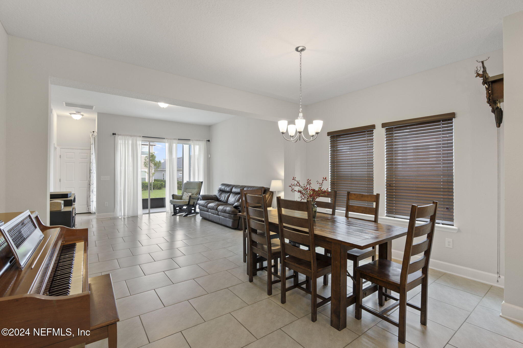 110 Foxcross Avenue St. Augustine, FL 32092 - Photo 10 of 49 Dining Area