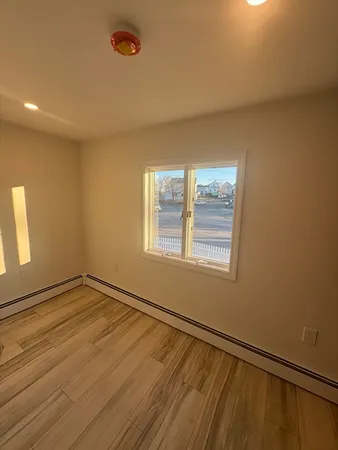 $3,500 | 2 Sea Avenue, Unit 1, Quincy, MA 02169