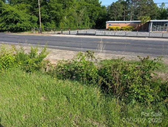 $97,000 | 2128 North Fifth Street, Hartsville, SC 29550